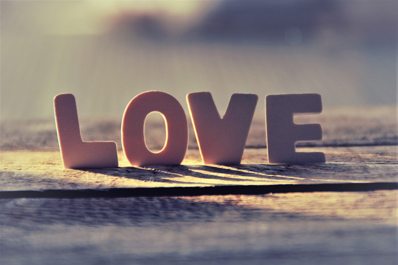 Heimlich verliebt: Die Anzeichen bei einem Mann