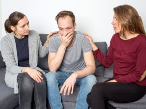 Warum Freunde nach einer Trennung nicht immer die besten Tippgeber sind